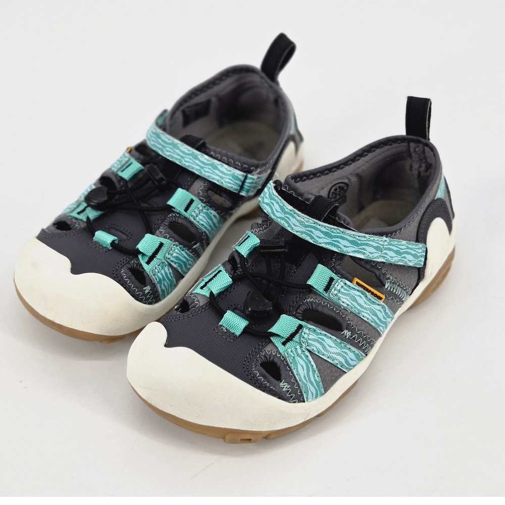 KEEN Kids Knotch Creek Steel Grey Blue Closed Toe Hiking Sandals 3 Gorpcore EUC